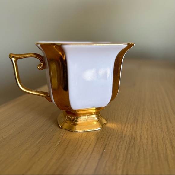 Demitasse Cup and Saucer made by H & C - Picture 4 of 5